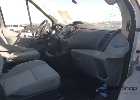 2016 Ford Transit-250 z USA, uszkodzony, nr VIN 1FTYR2CM5GKA17359